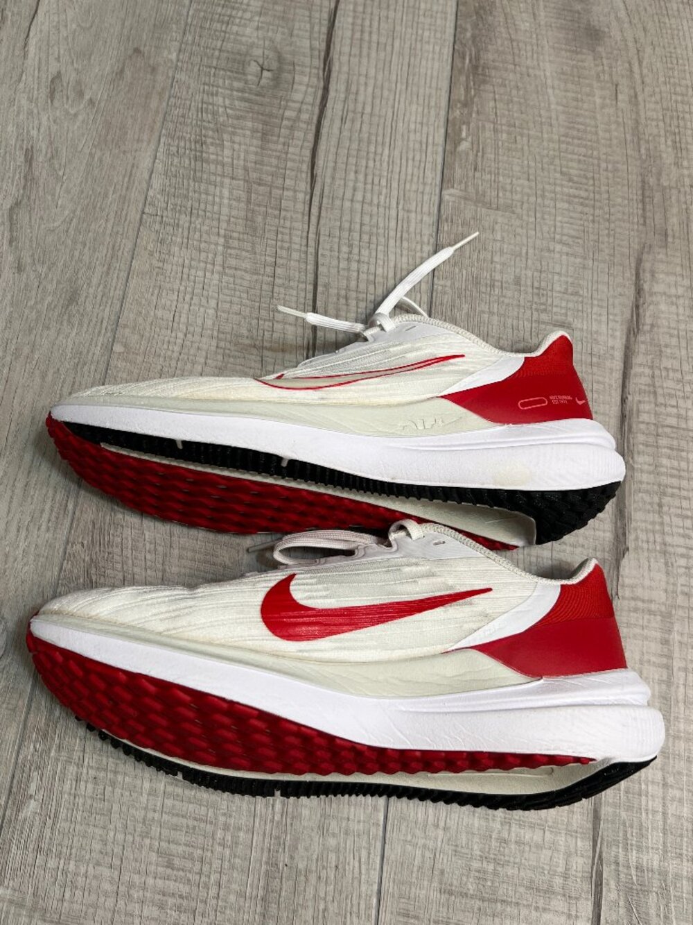 Nike Air Winflo 9 White Bright Crimson Running Shoes Sneakers DD8686-102 Sz 9 - Picture 6 of 7